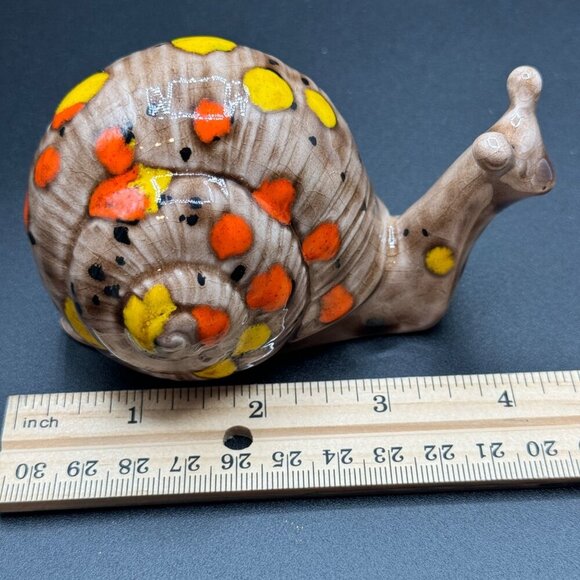Vintage Boho Hand Painted Ceramic Snail with Speckled Design Tan Orange  yellow - Picture 10 of 11